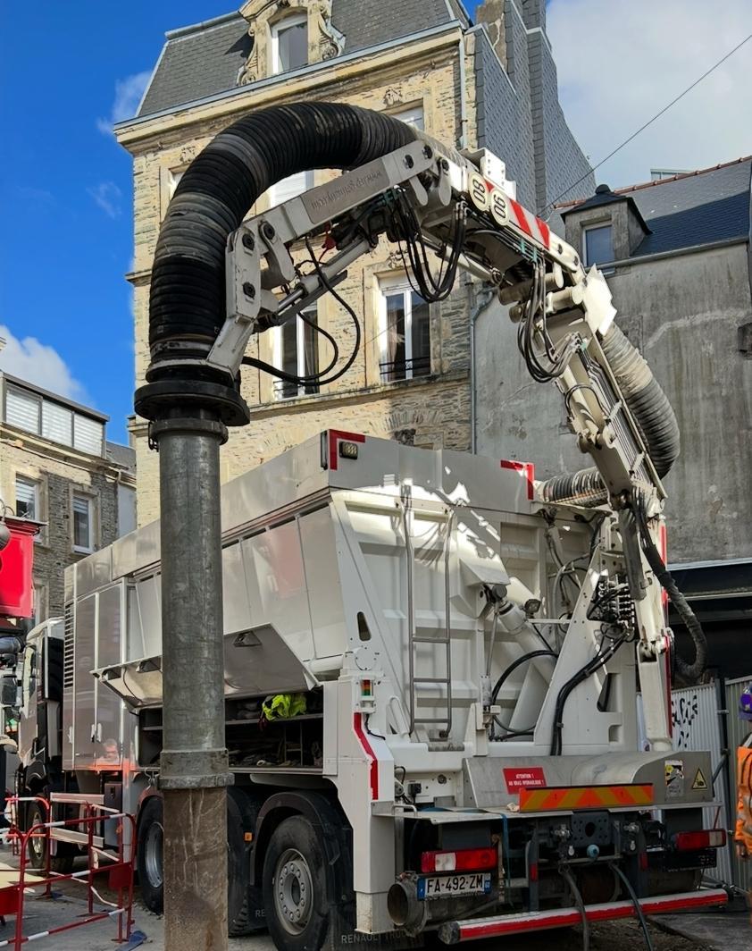 Aspiratrice excavatrice